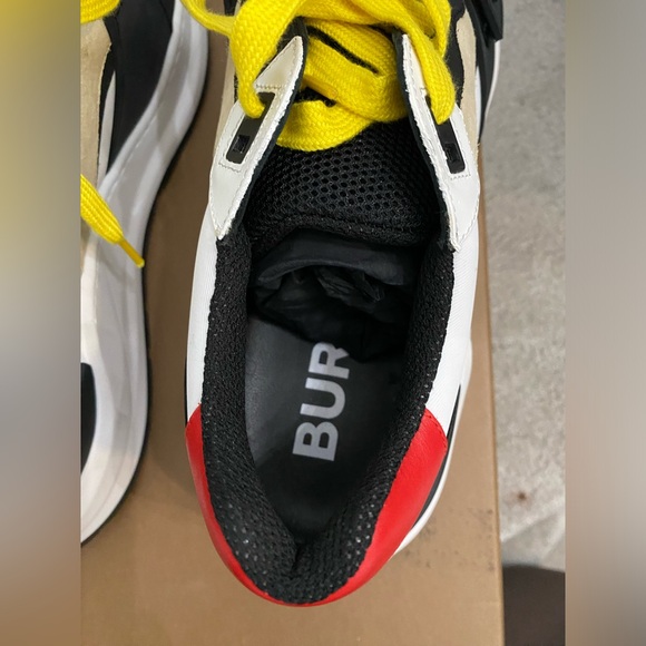 Burberry Ramsey at hibernating sneaker brand new never worn men’s size 11 (45) - Picture 12 of 15